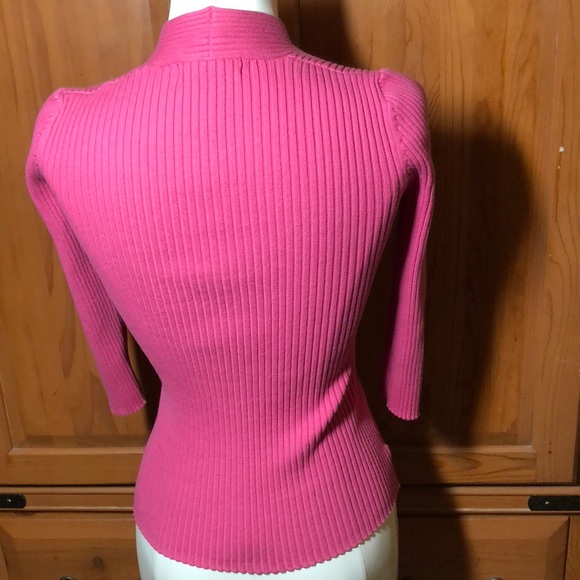 LIKE NEW AUGUST SILK KNITS 3/4 SLEEVE TOP SZ SMALL - Picture 4 of 4